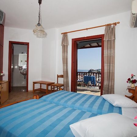 Casteli Hotel Skala  Buitenkant foto